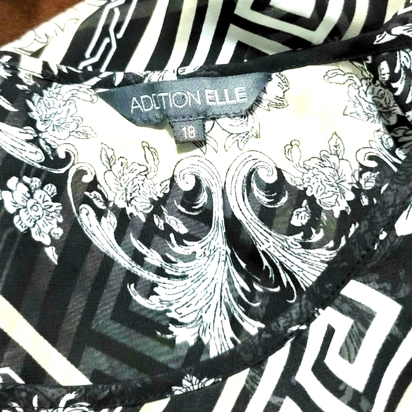 Plus Size 18 Addition Elle Women's Pull-Over Geo Print Blouse - Picture 9 of 11